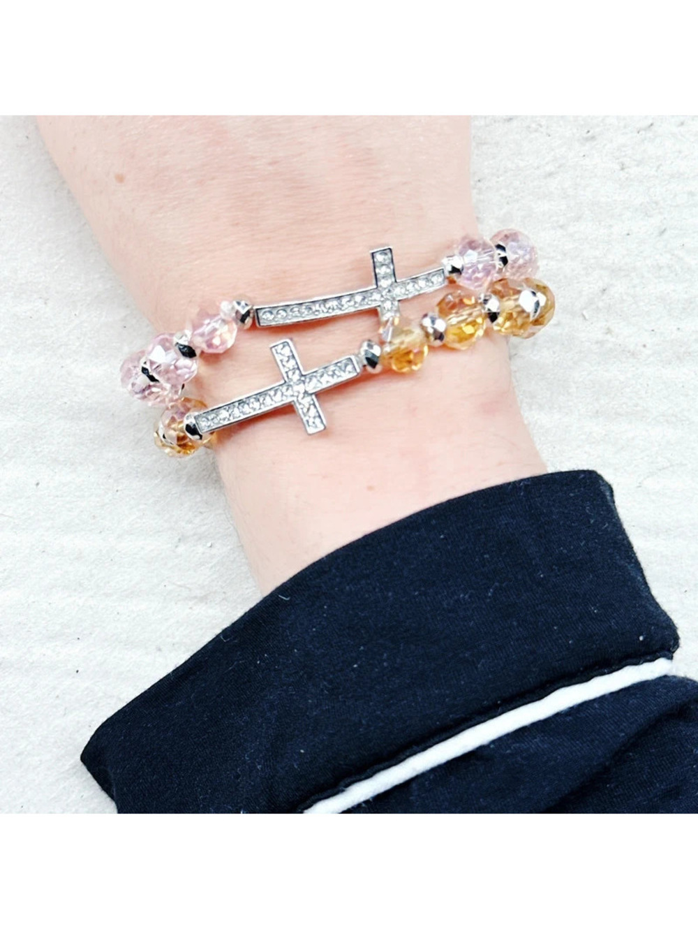 5318mc. Pink Glass Christian Cross Stretch Bracelets